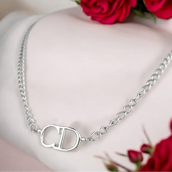 DIOR Signature CD Necklace ✨🤩💛 - Picture 2 of 9